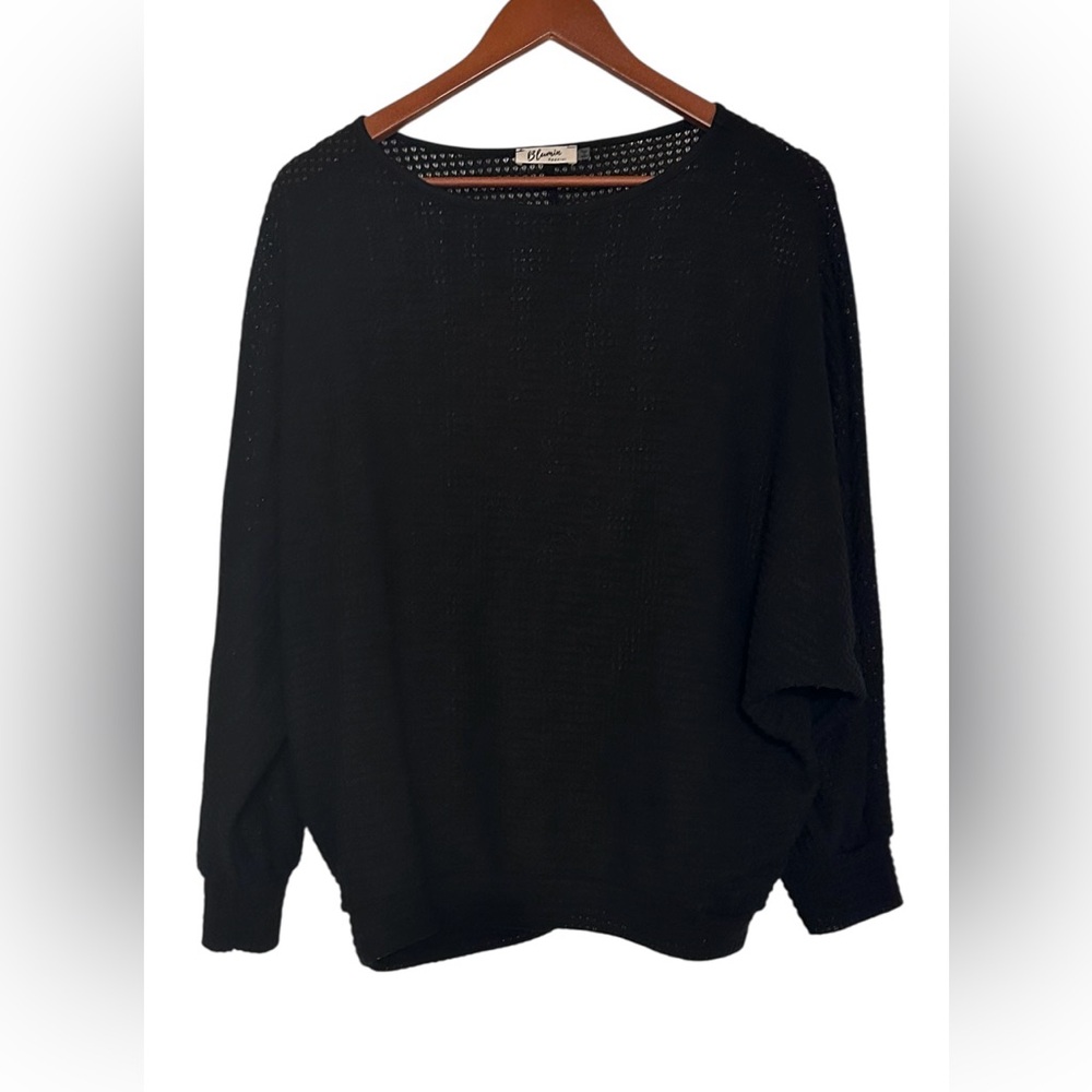 Blumin Apparel Elegant Black Top